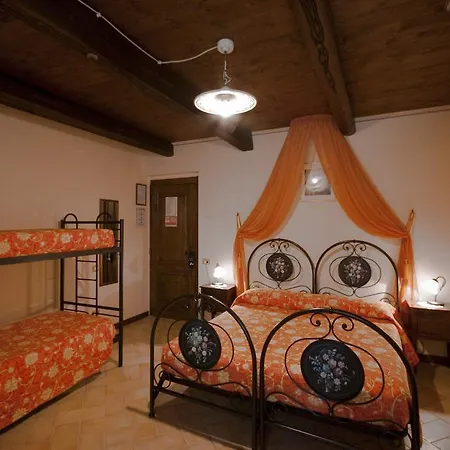 Agriturismo Vecchio Gelso Ortezzano Zimmer foto